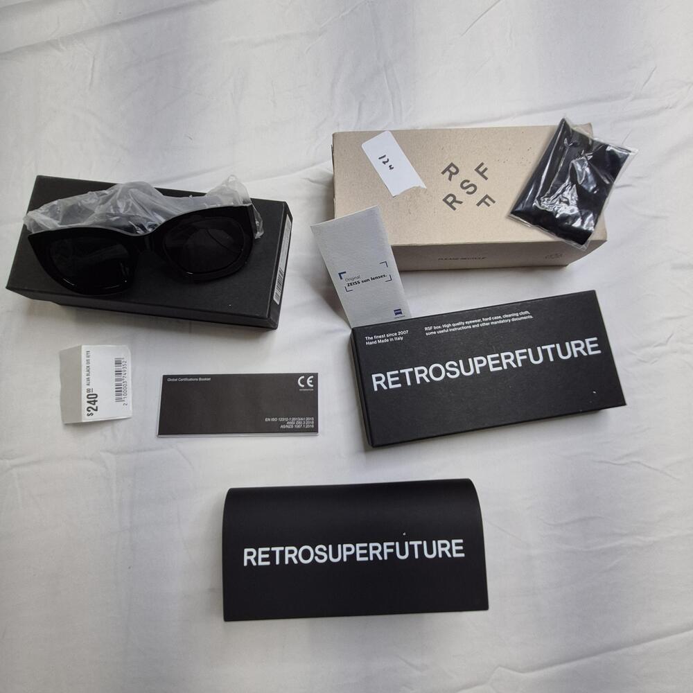 RETROSUPERFUTURE Sunglasses Womens Black Oversized Cat Eye Alva Zeiss Italy
